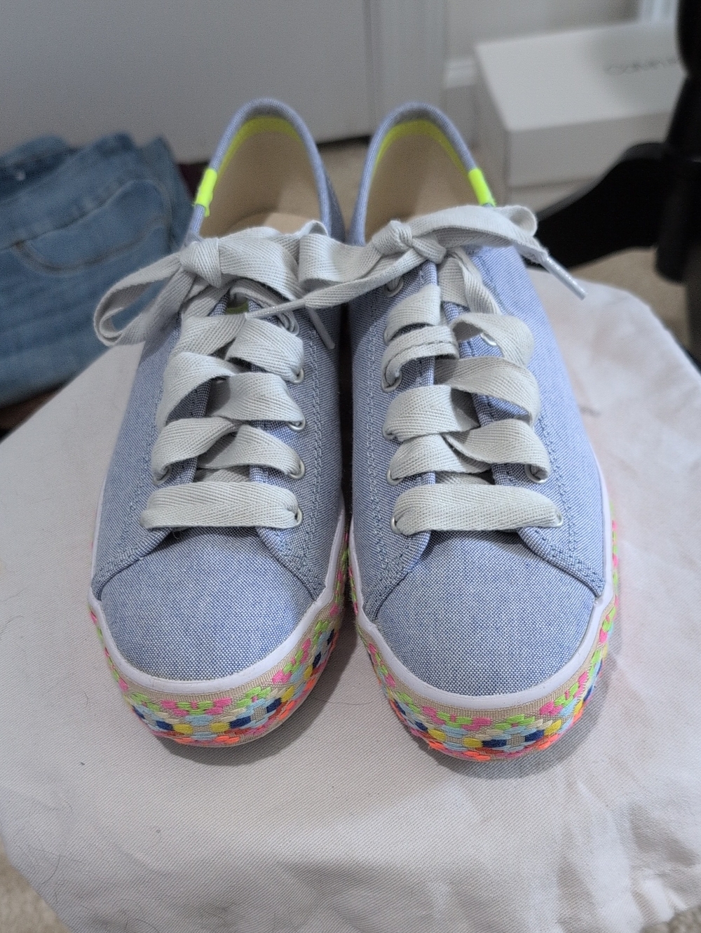 Like New Light Blue Keds Canvas Platform Sneakers with Neon Accent